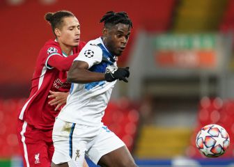 Triunfazo del Atalanta en Anfield con Duván y Mojica