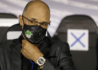 La dura crítica de Alfredo Arias al arbitraje contra Vélez