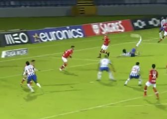 Golazo de chilena de Luis Díaz para darle la victoria al Porto