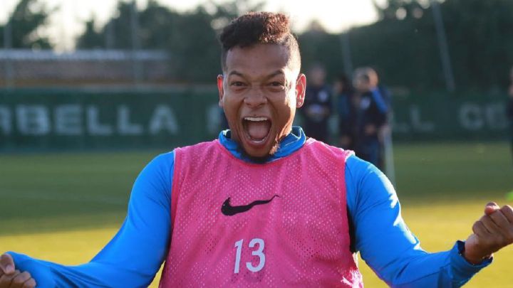 A falta de exámenes y firma, Guarín sería nuevo jugador de ...