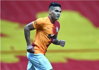 Galatasaray, con intención de rescindir el contrato de Falcao