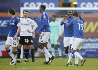 Everton vence al Rotherham en el alargue
