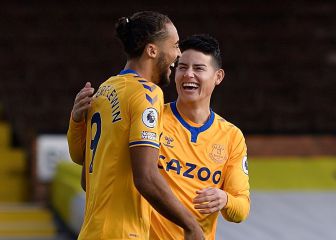 Calvert-Lewin y Richarlison celebran el regreso de James