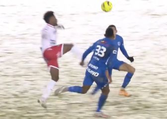 Los dos errores de Daniel Muñoz en derrota del Genk