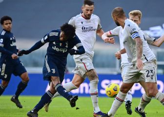 Juventus gana ante Bologna y se pone a 7 del Milan