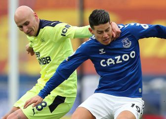 Con James y Mina, Everton se complica y pierde como local