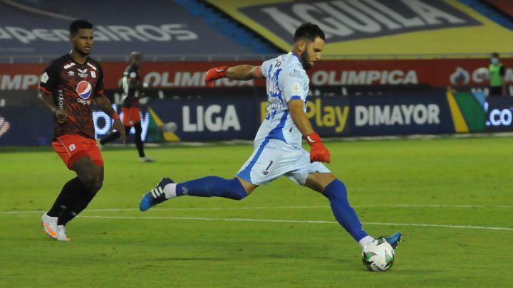 Junior de Barranquilla se impuso sobre el América de Cali en la tercera fecha de la Liga BetPlay. Sebastián Viera anotó el gol de la victoria de tiro libre