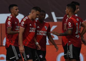 Borré sale lesionado en victoria de River ante Platense