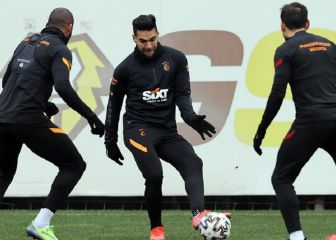 Terim se la jugaría por Babel en lugar de Falcao García