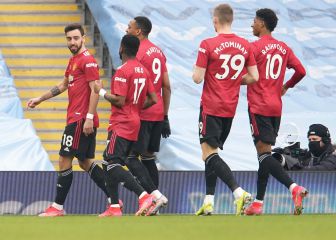 United derrota al City y sigue soñando con la Premier