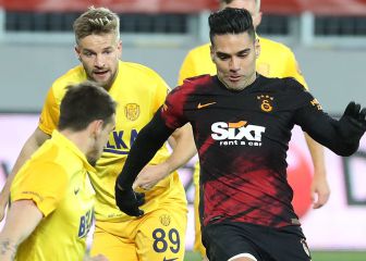 Falcao anota y Galatasaray golea a Kayserispor