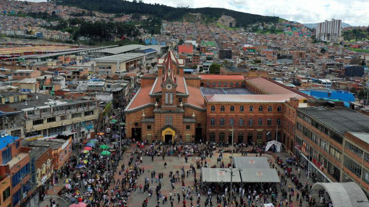 Toque De Queda Hoy Martes 30 De Marzo En Medellin Bogota Bucaramanga Y Cali Horarios Y Excepciones As Colombia