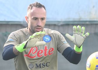 Ospina entrena por primera vez con Napoli tras esguince