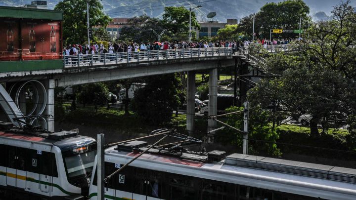 Toque de queda en Medellín y Antioquía: nuevos horarios, medidas, restricciones y hasta cuándo va