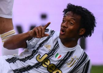 Andrea Pirlo estudia poner a Cuadrado como extremo