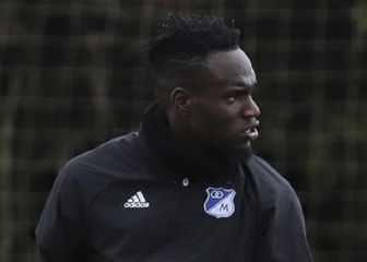 Hincha de Millos confunde a Moreno con basquetbolista