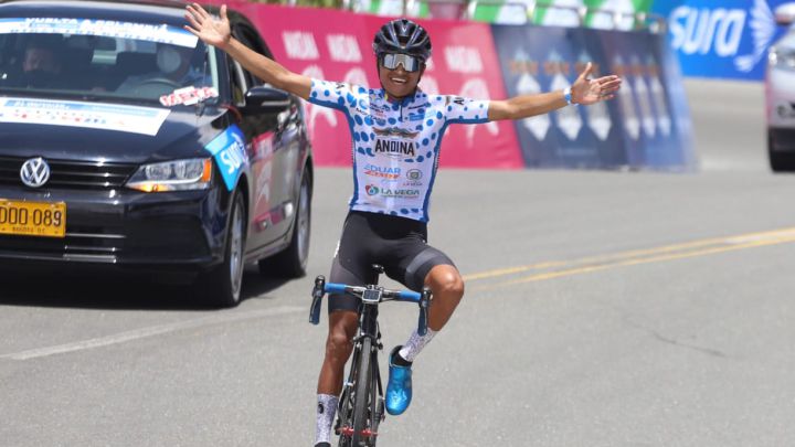 Yesid Pira ganó la cuarta etapa de la Vuelta a Colombia que se corrió entre Ibagué y el Alto de la Línea en un recorrido de 146 kilómetros. Es nuevo líder