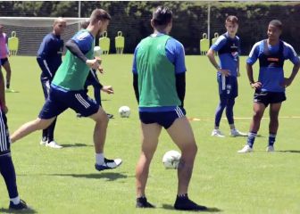 Juan Pablo Vargas le gana el duelo del palo a Chicho Arango