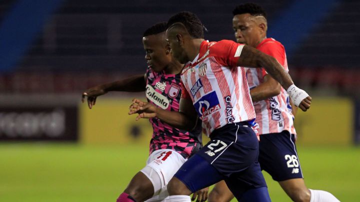 Junior y Santa Fe empatan en la fecha 1 de Copa Libertadores