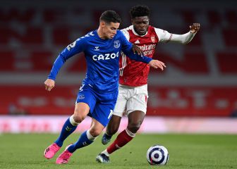 Everton, con James y Mina, vence al Arsenal en Londres