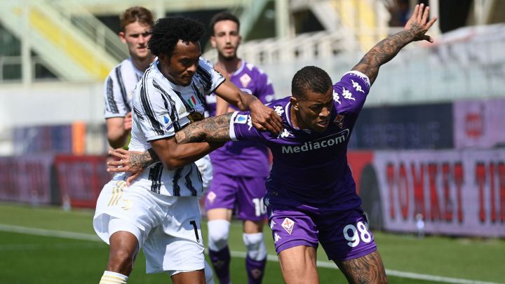 Cuadrado asiste y Juventus empata con Fiorentina