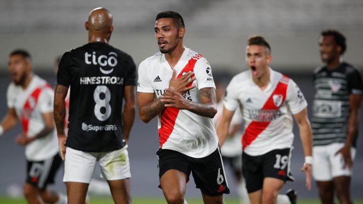 Junior cae en Argentina ante River Plate de Borré y Carrascal