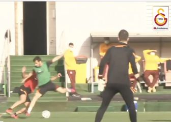 El enganche de Falcao en la última práctica de Galatasaray