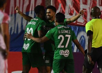 Nacional finge ser local en Asunción y va por Argentinos