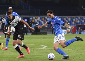 Napoli golea a Udinese y se pone segundo en la Serie A