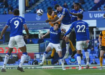 Everton vence y sigue vivo el sueño de Europa