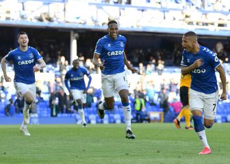 Con Yerry Mina, Everton gana y sigue en la lucha por Europa