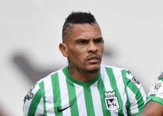 Álvez repele a sus críticos, pero admite que quiere goles