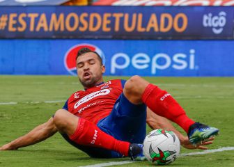 Andrés Cadavid, firme con Bolillo: Renueva con Medellín