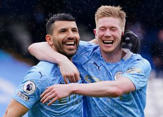 El City campeón golea a un Everton sin James y Mina