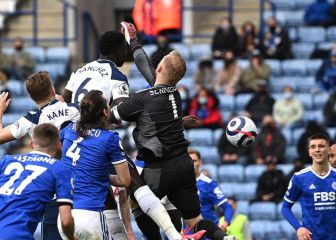 James y Mina, sin Europa; Sánchez a Conference League