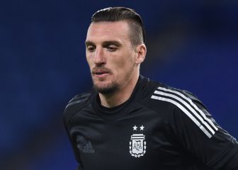 Argentina cita 3 jugadores más para enfrentar a Colombia