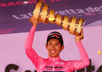 El Ineos recupera la sonrisa de Egan Bernal