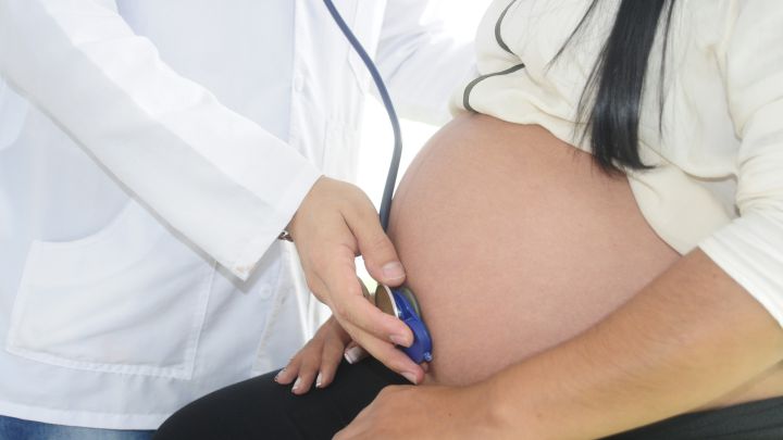 Mujeres embarazadas se podrán vacunar contra el Covid-19 en Colombia