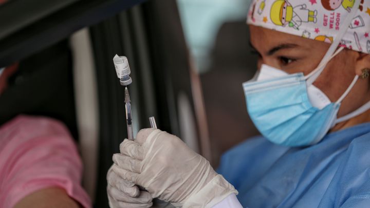 Pico y cédula para vacunación en Bogotá hoy, lunes 7 de junio: centros, edades y cómo funciona