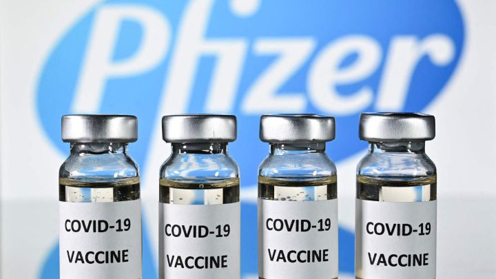 Vacuna Pfizer: ¿por qué es necesaria una autorización para la tercera dosis?