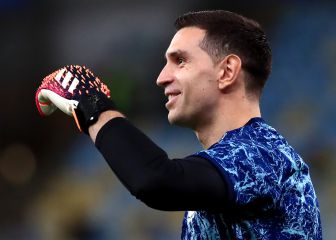 Martínez confiesa que se disculpó con Mina por el penal