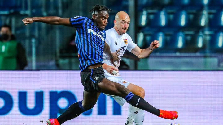 Duván Zapata pierde el interés del Inter de Milán