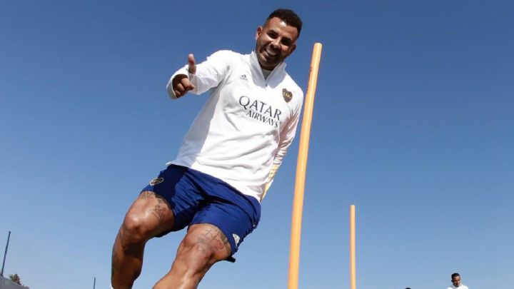 Edwin Cardona regresa a los entrenamientos en Boca