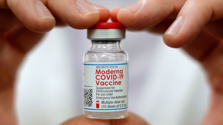 Vacunas Moderna: Fechas de llegada de más de 1 millón de dosis