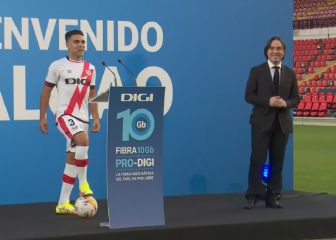 Así fue la presentación de Falcao en Rayo Vallecano