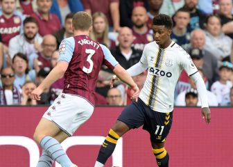 Everton, con Mina y sin James, pierde por goleada