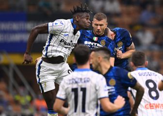 Golazos, penal errado y VAR: Partidazo igualado en Milán