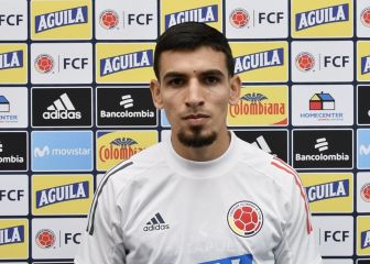 Muñoz ante Cavani y Suárez: 