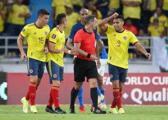 ¿Por qué la mano de Raphinha no fue penal para Colombia?