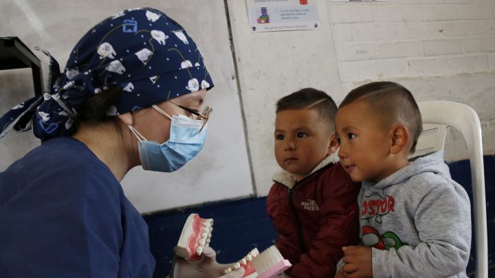 Vacunación en niños de 3 a 11 años: cuándo inicia y qué vacuna les pondrán